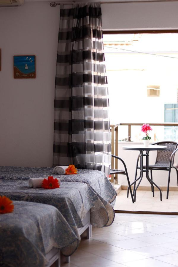 Alexandris Apartments Polychrono Extérieur photo